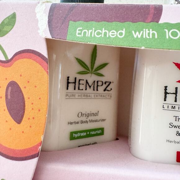 Hempz Sweet Something Gift Set Body Moisturizer Trio Small - Picture 3 of 7